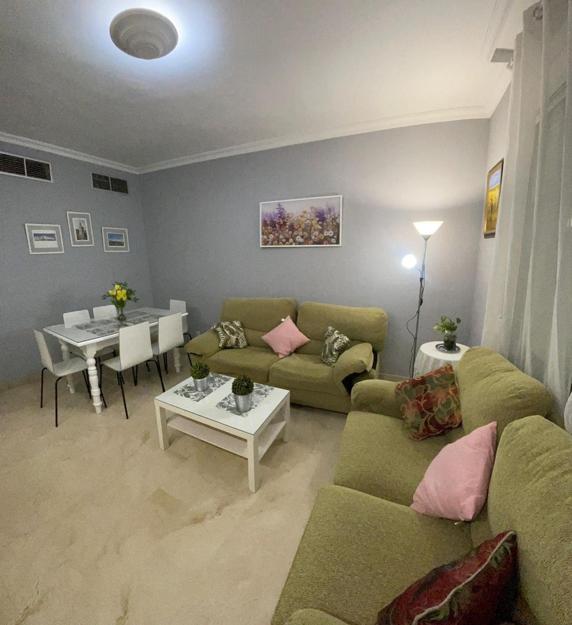 Apartamento Entero En Los Jardines De Murillo セビリア エクステリア 写真